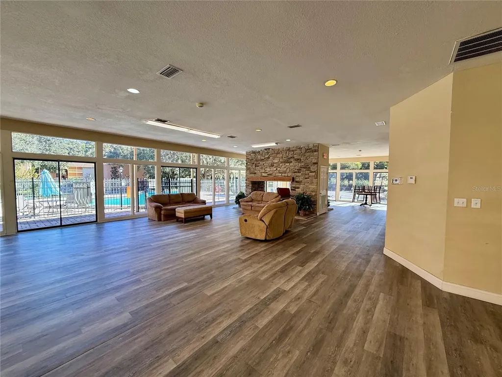 1810 NW 23rd Boulevard Gainesville FL 32605