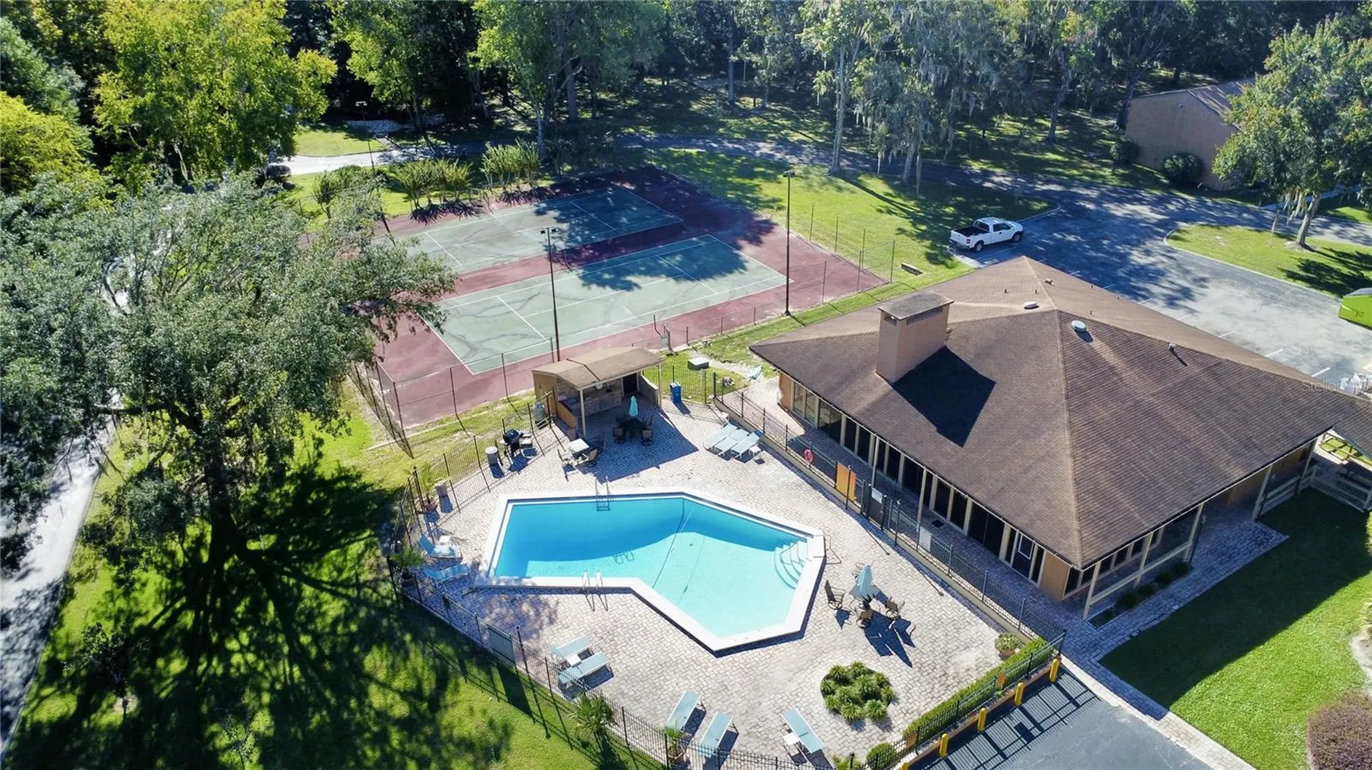 1810 NW 23rd Boulevard Gainesville FL 32605
