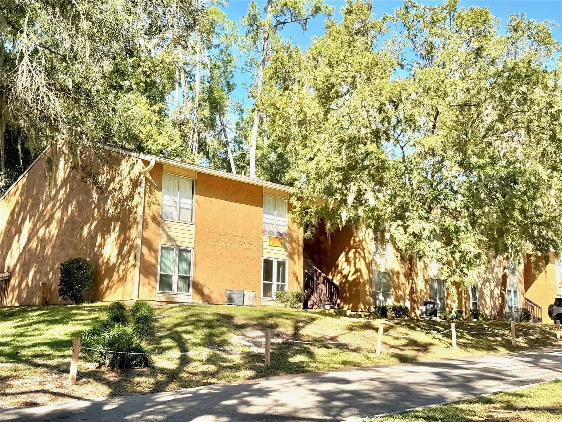 1810 NW 23rd Boulevard Gainesville FL 32605