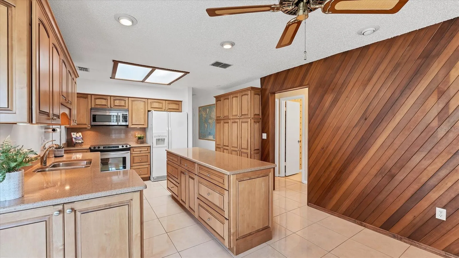 4515 Mangrove Point Road Bradenton FL 34210