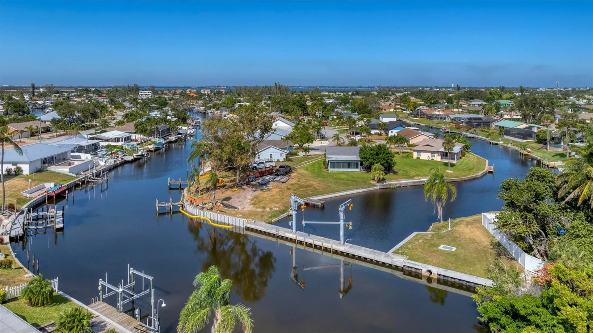 4515 Mangrove Point Road Bradenton FL 34210