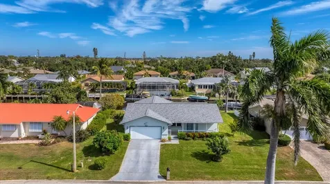 4515 Mangrove Point Road Bradenton FL 34210