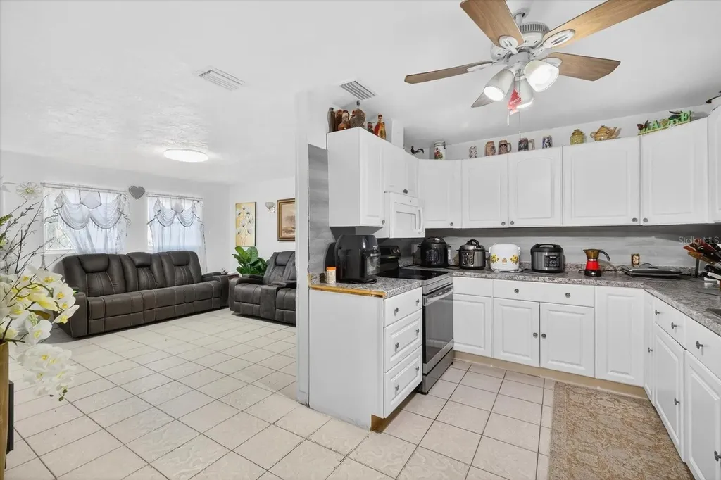2839 19th Street W Bradenton FL 34205