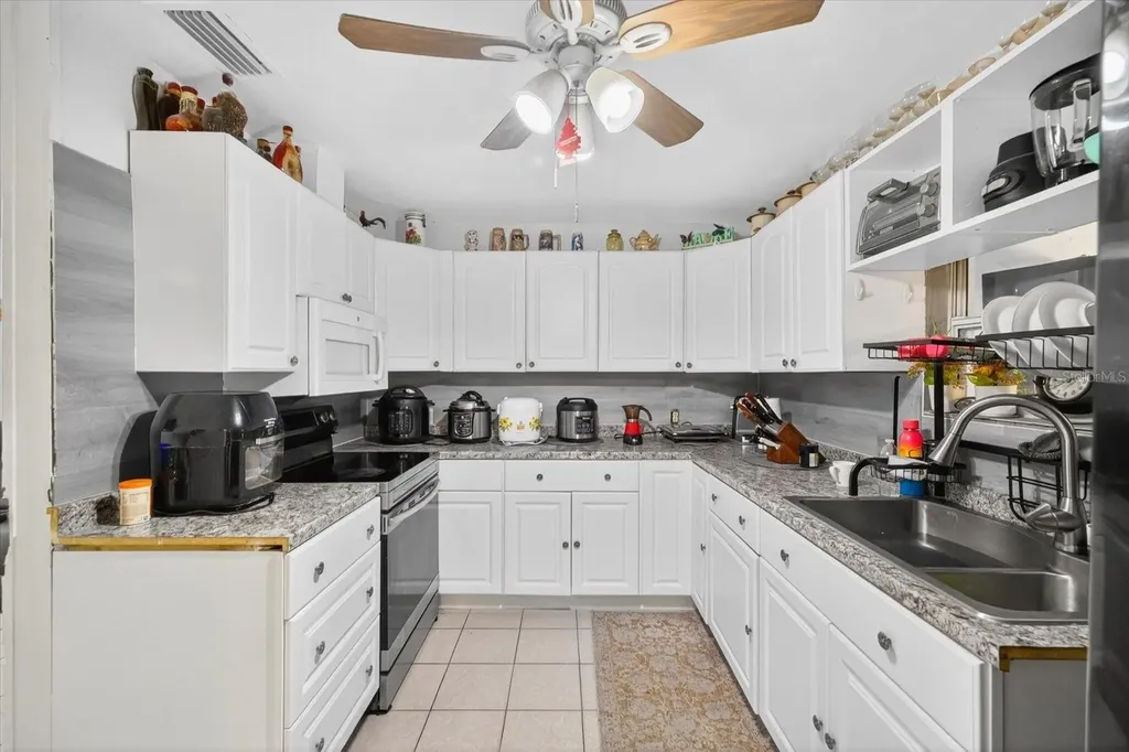 2839 19th Street W Bradenton FL 34205