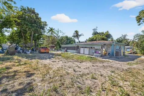 2839 19th Street W Bradenton FL 34205