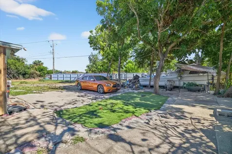 2839 19th Street W Bradenton FL 34205