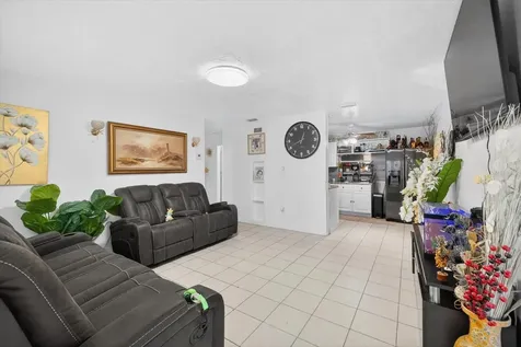 2839 19th Street W Bradenton FL 34205