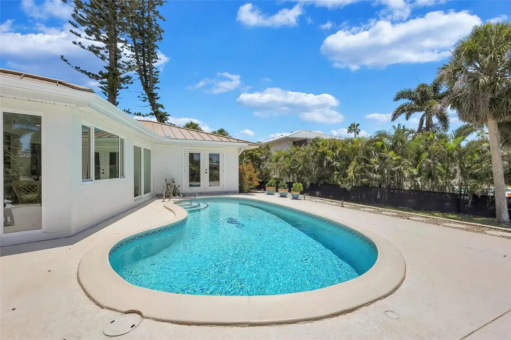 6962 Belgrave Drive Sarasota FL 34242