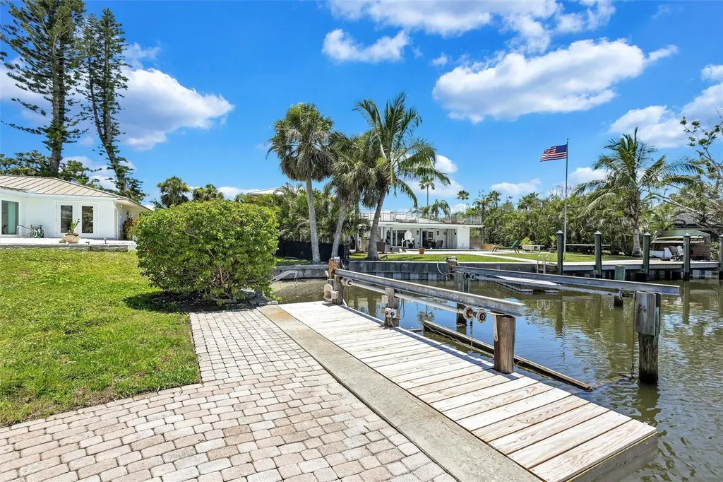6962 Belgrave Drive Sarasota FL 34242