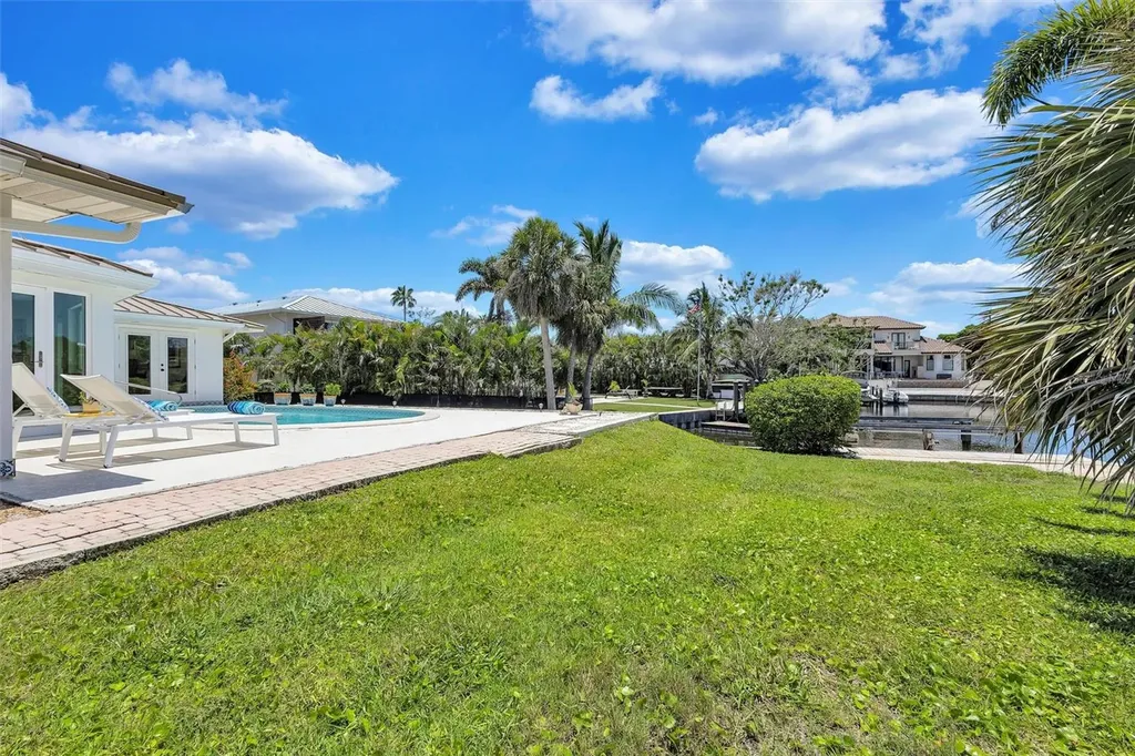 6962 Belgrave Drive Sarasota FL 34242