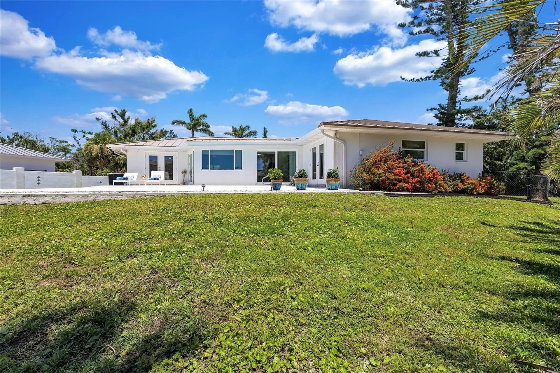 6962 Belgrave Drive Sarasota FL 34242