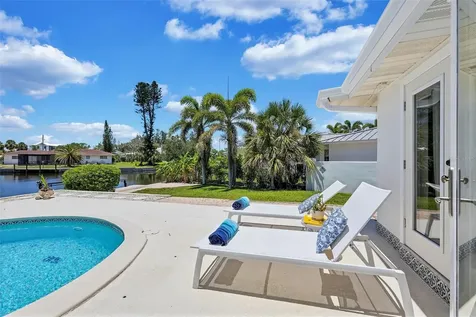 6962 Belgrave Drive Sarasota FL 34242