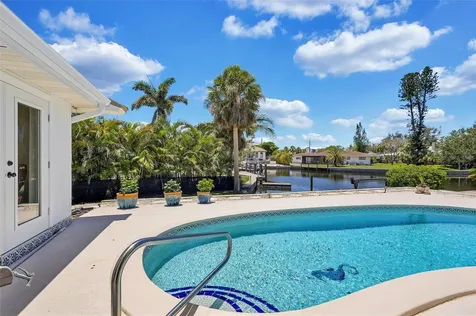 6962 Belgrave Drive Sarasota FL 34242