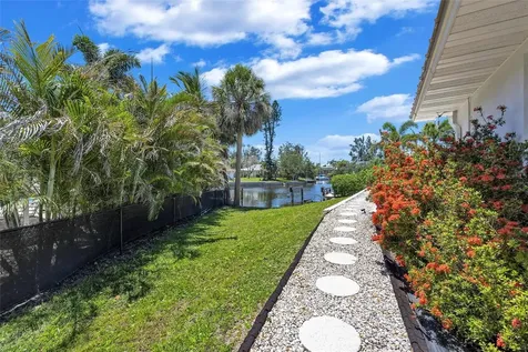 6962 Belgrave Drive Sarasota FL 34242