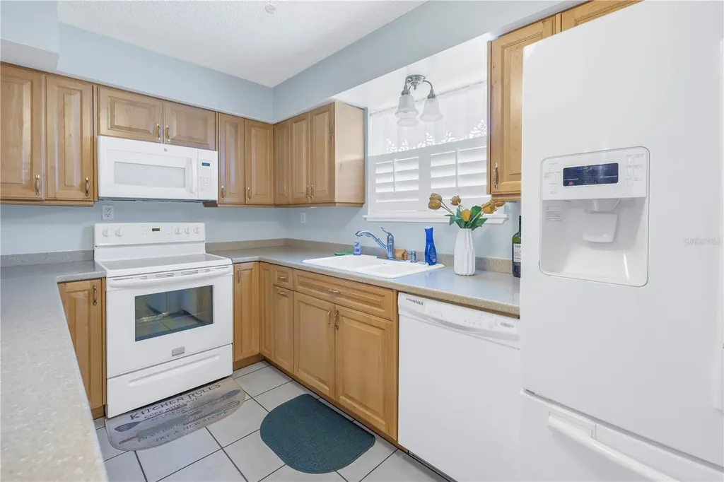 4115 34th Way S St Petersburg FL 33711