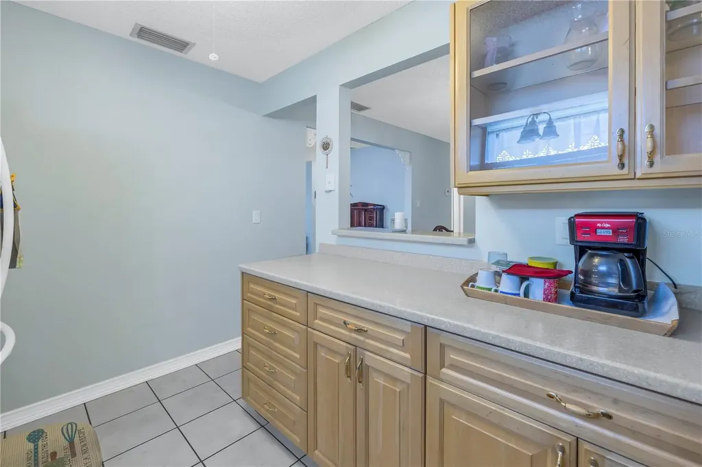 4115 34th Way S St Petersburg FL 33711