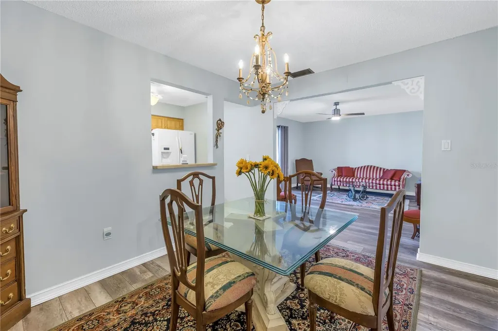 4115 34th Way S St Petersburg FL 33711