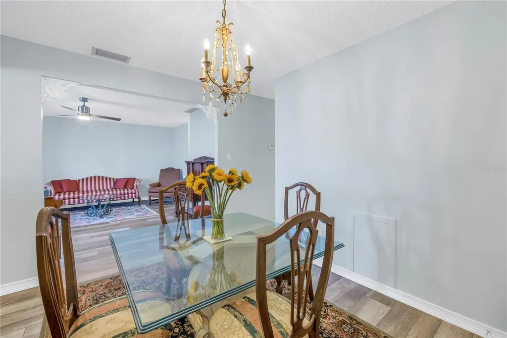 4115 34th Way S St Petersburg FL 33711