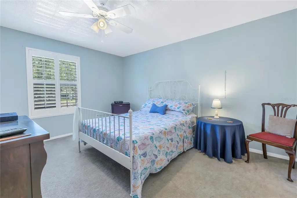 4115 34th Way S St Petersburg FL 33711