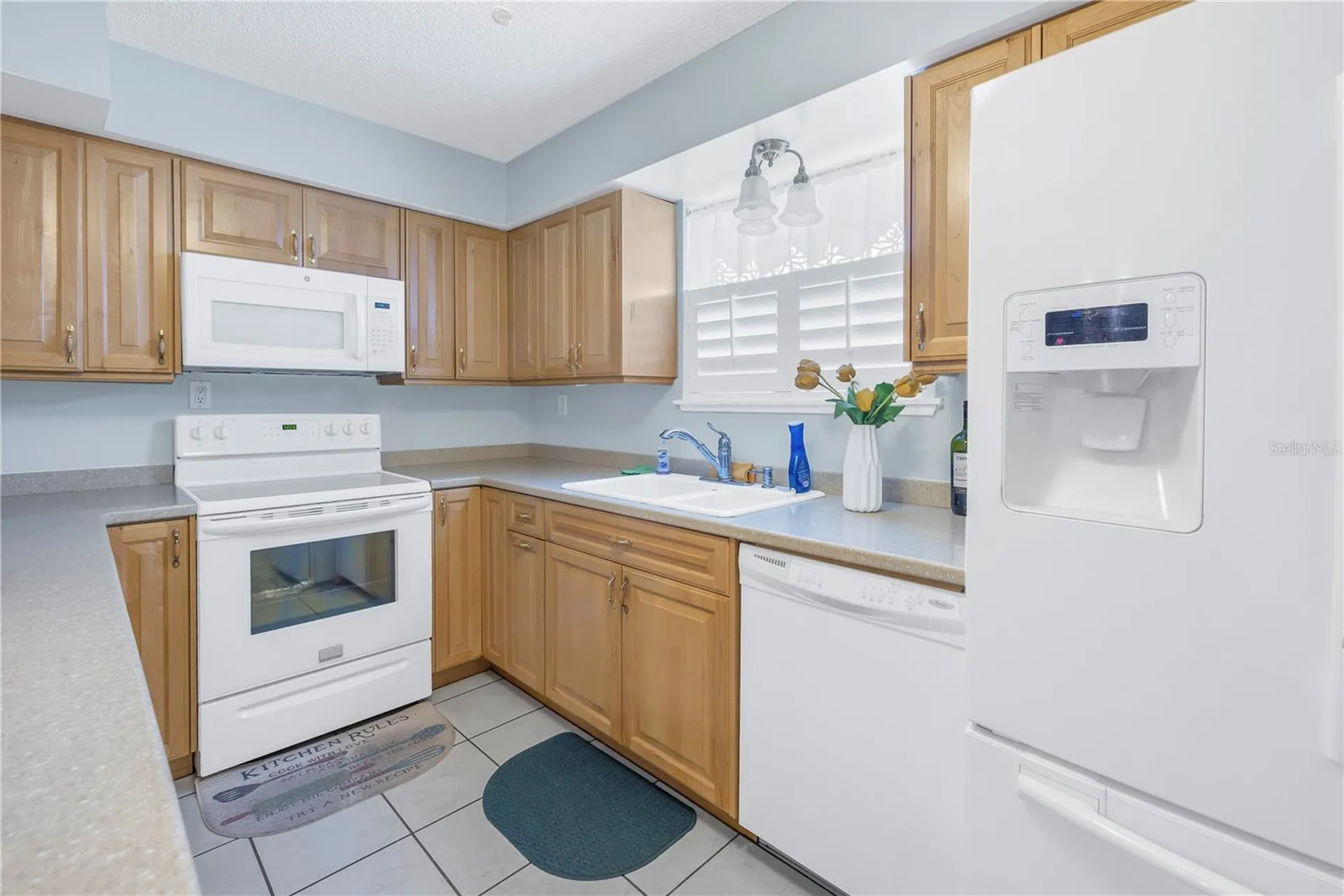 4115 34th Way S St Petersburg FL 33711
