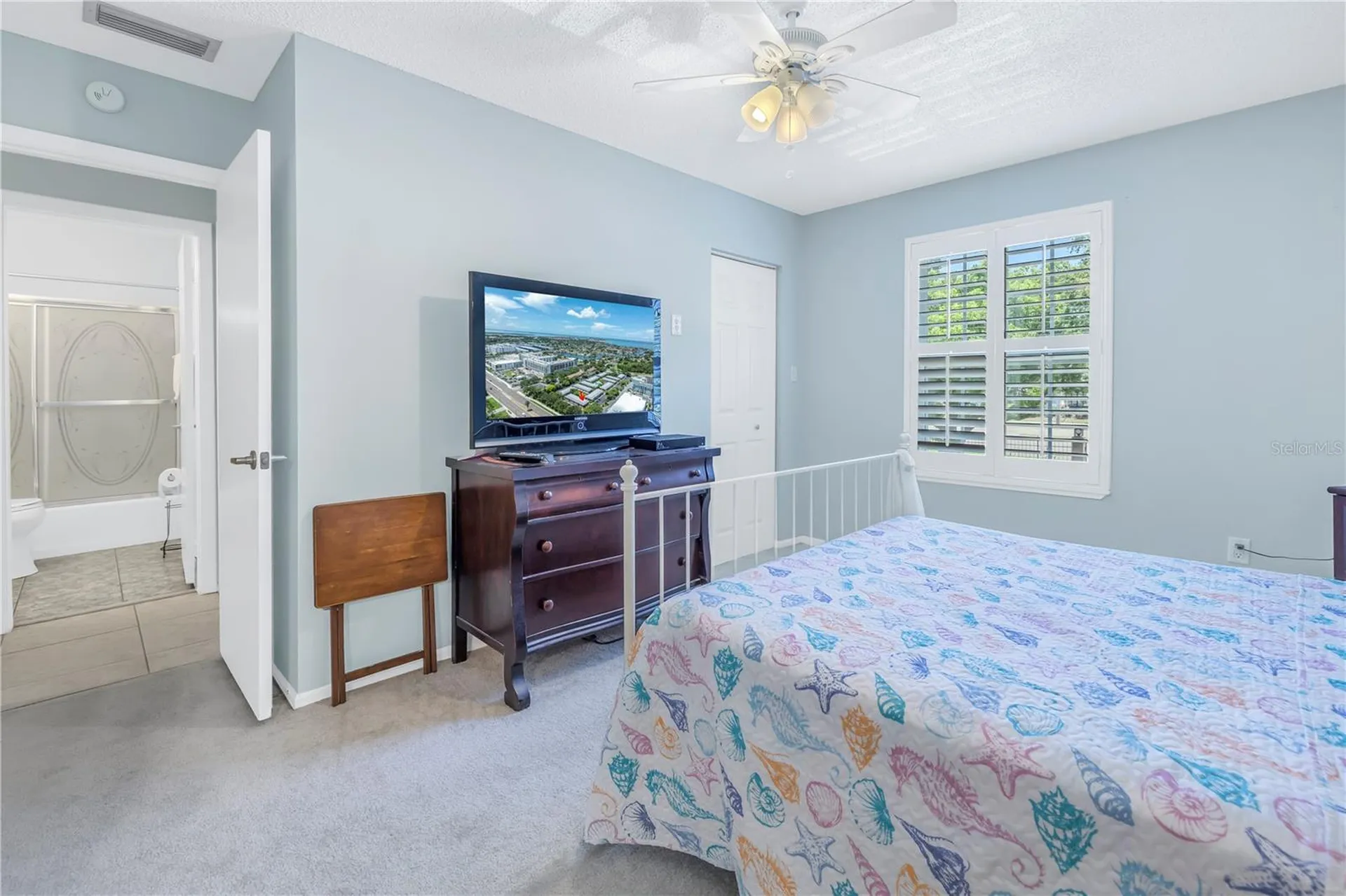 4115 34th Way S St Petersburg FL 33711