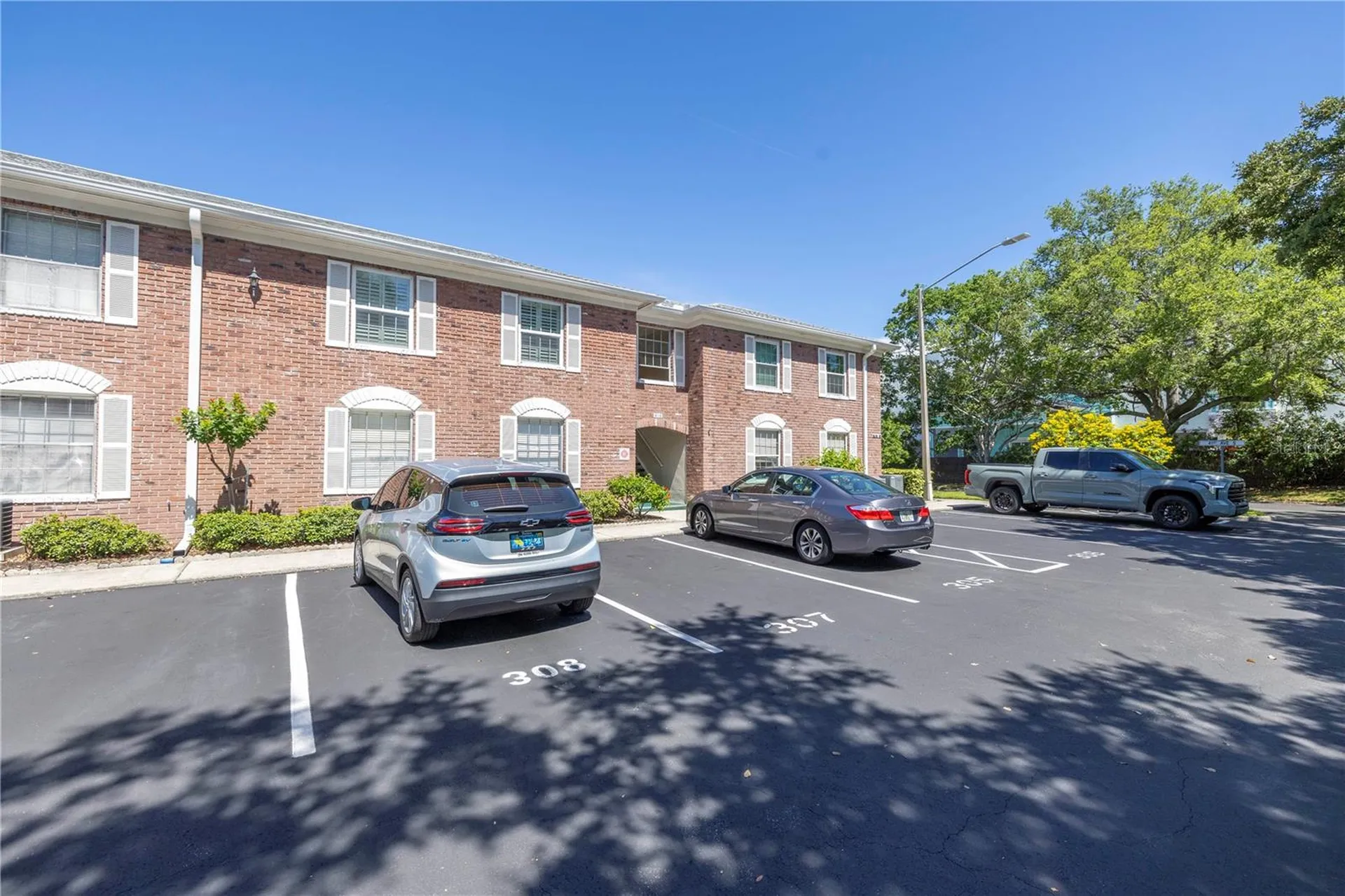 4115 34th Way S St Petersburg FL 33711