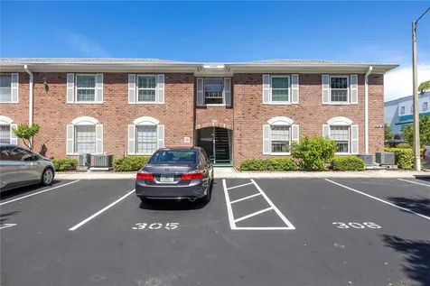 4115 34th Way S St Petersburg FL 33711
