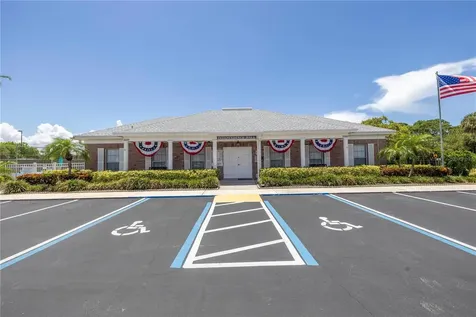 4115 34th Way S St Petersburg FL 33711