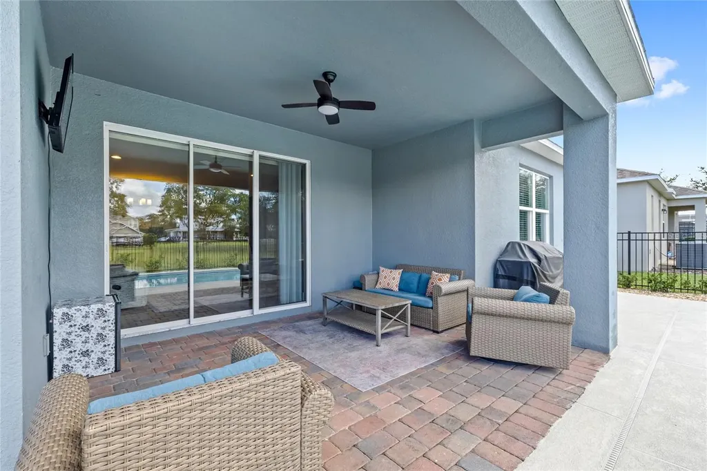 31958 Redtail Reserve Boulevard Sorrento FL 32776