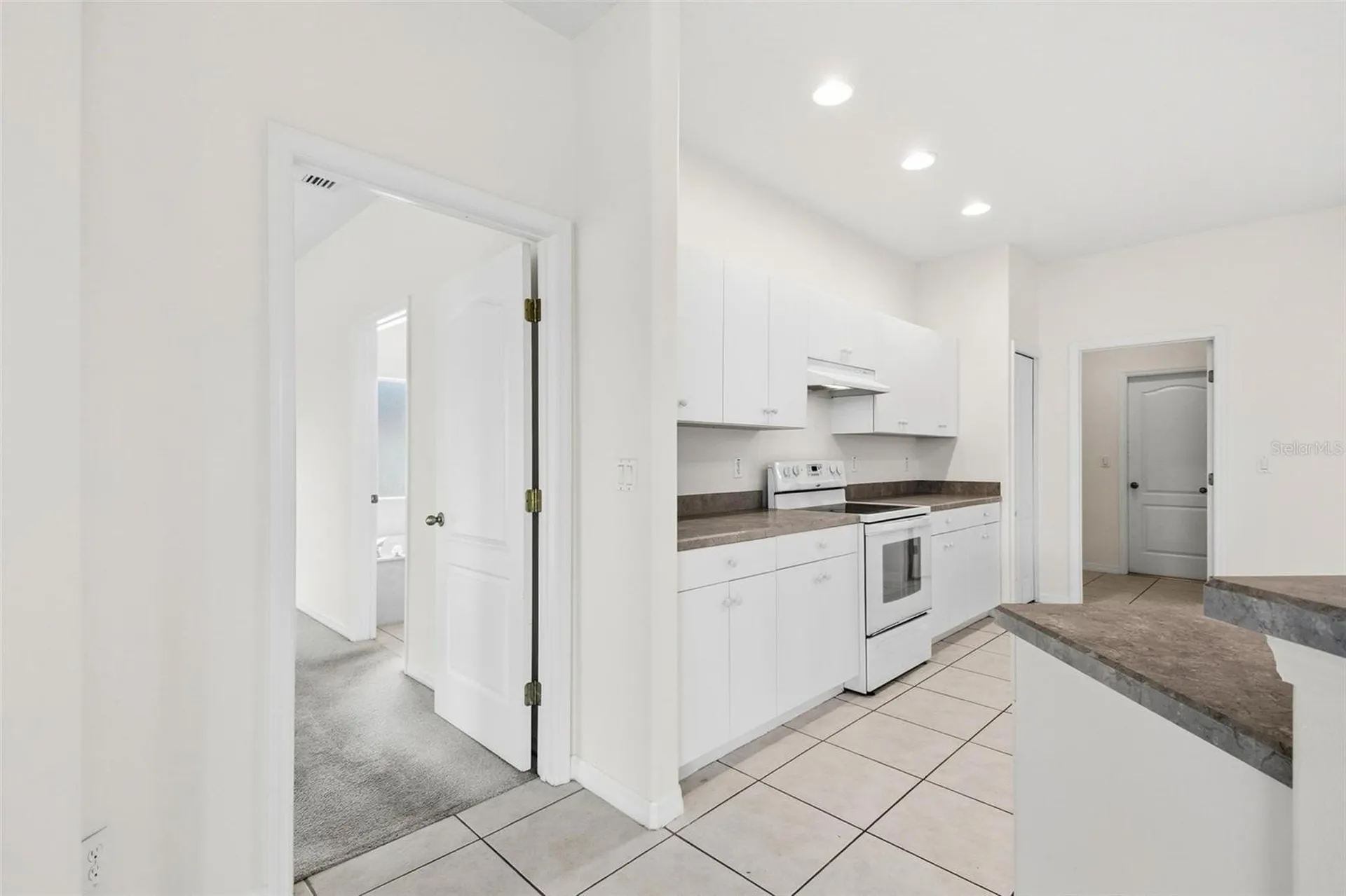 29 East Diamond Drive Palm Coast FL 32164