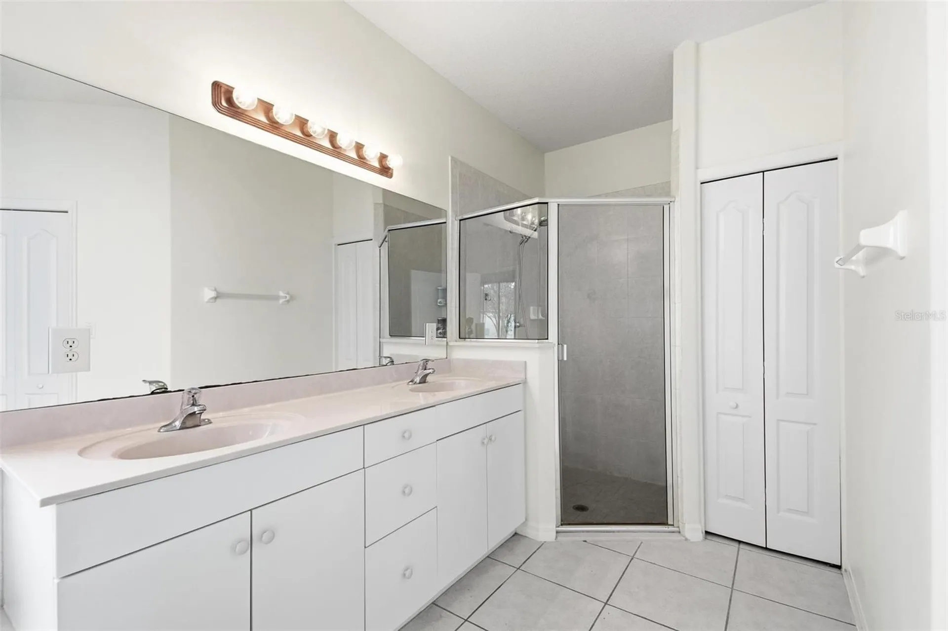 29 East Diamond Drive Palm Coast FL 32164