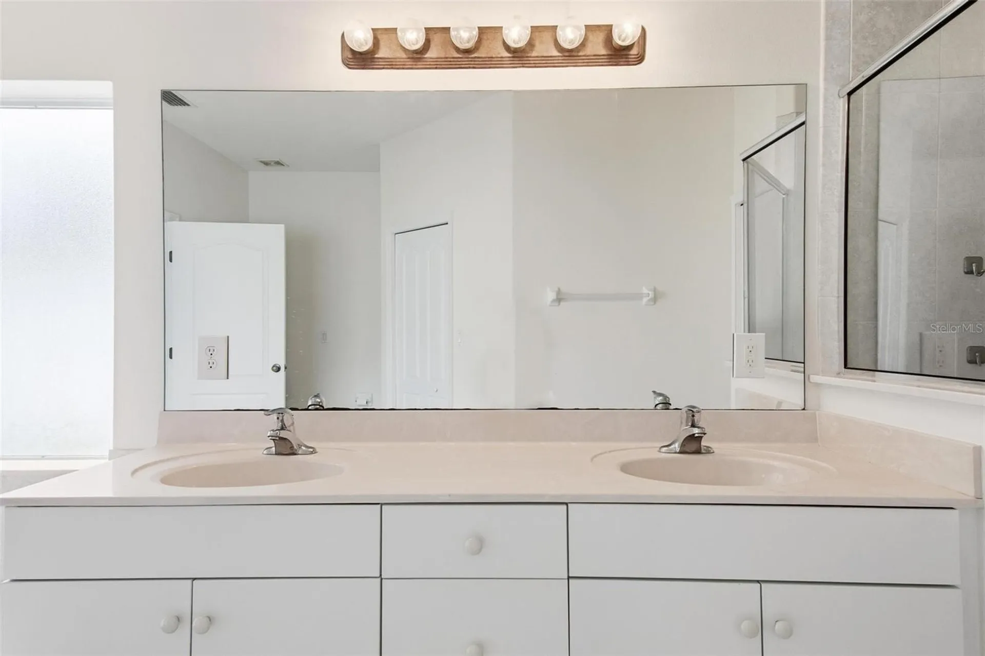 29 East Diamond Drive Palm Coast FL 32164