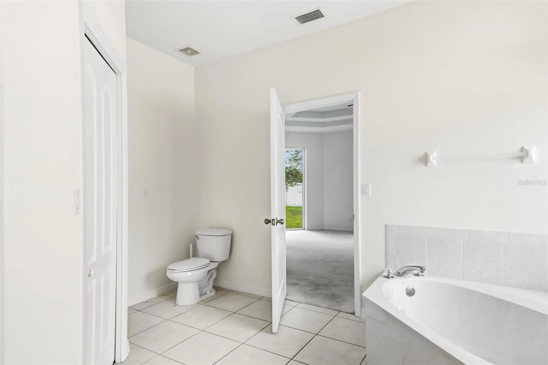 29 East Diamond Drive Palm Coast FL 32164
