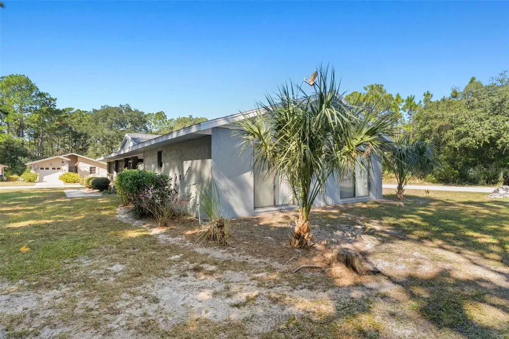 72 Chinaberry Circle Homosassa FL 34446