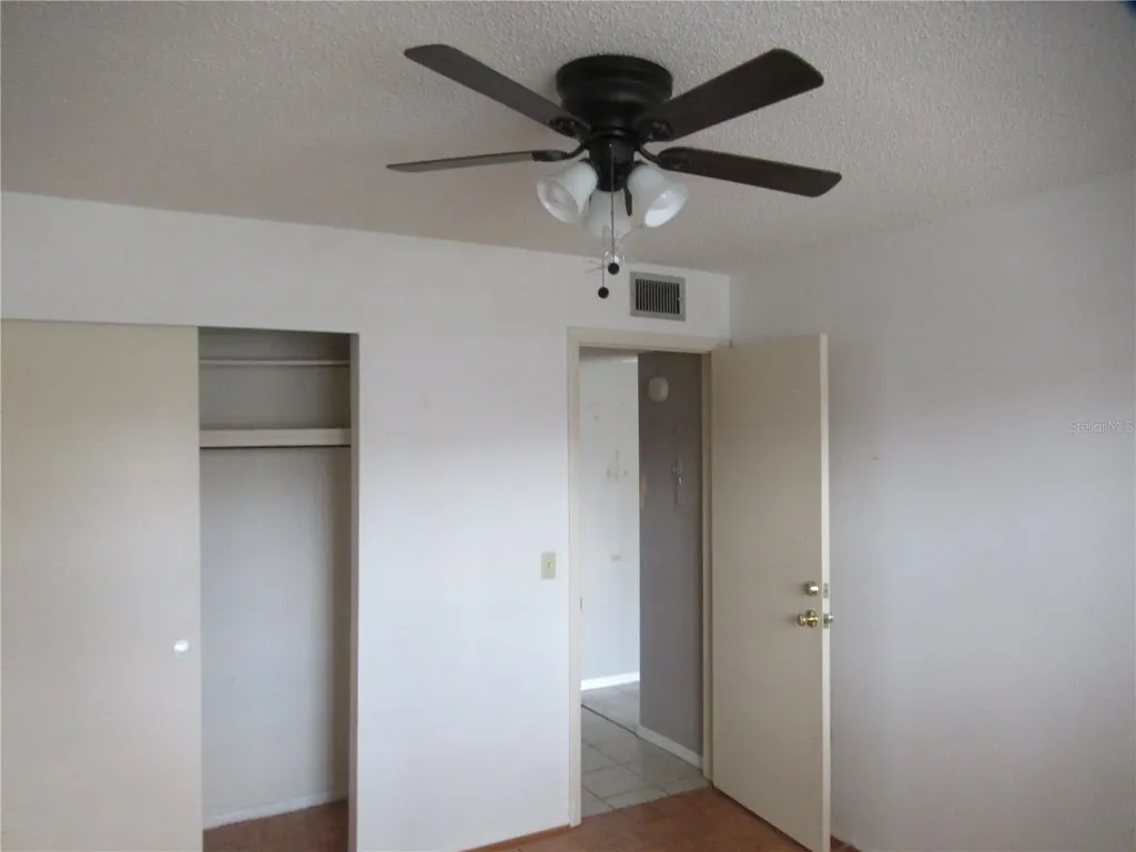 2466 Ecuadorian Way Clearwater FL 33763