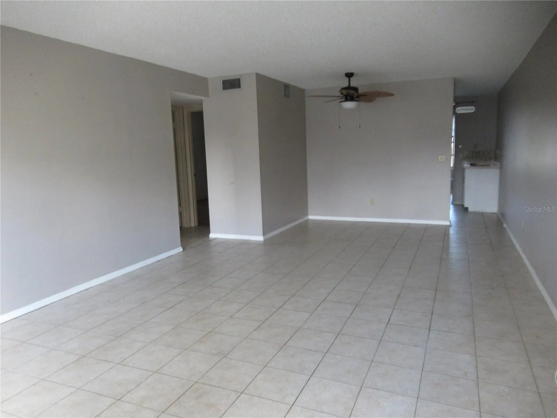 2466 Ecuadorian Way Clearwater FL 33763