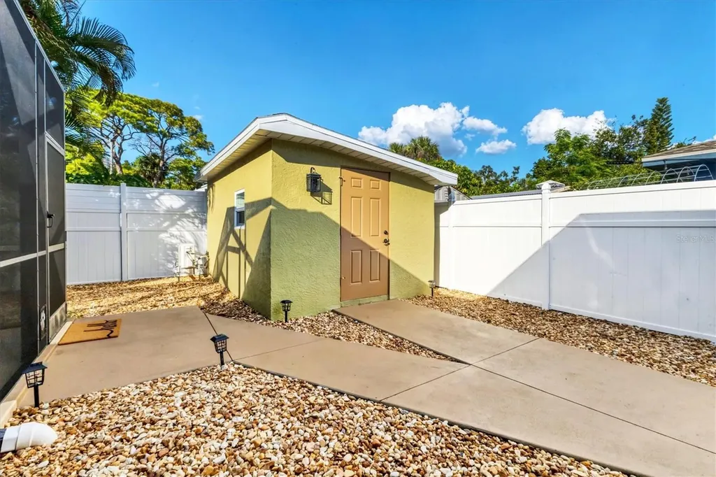 1275 42nd Street Sarasota FL 34234