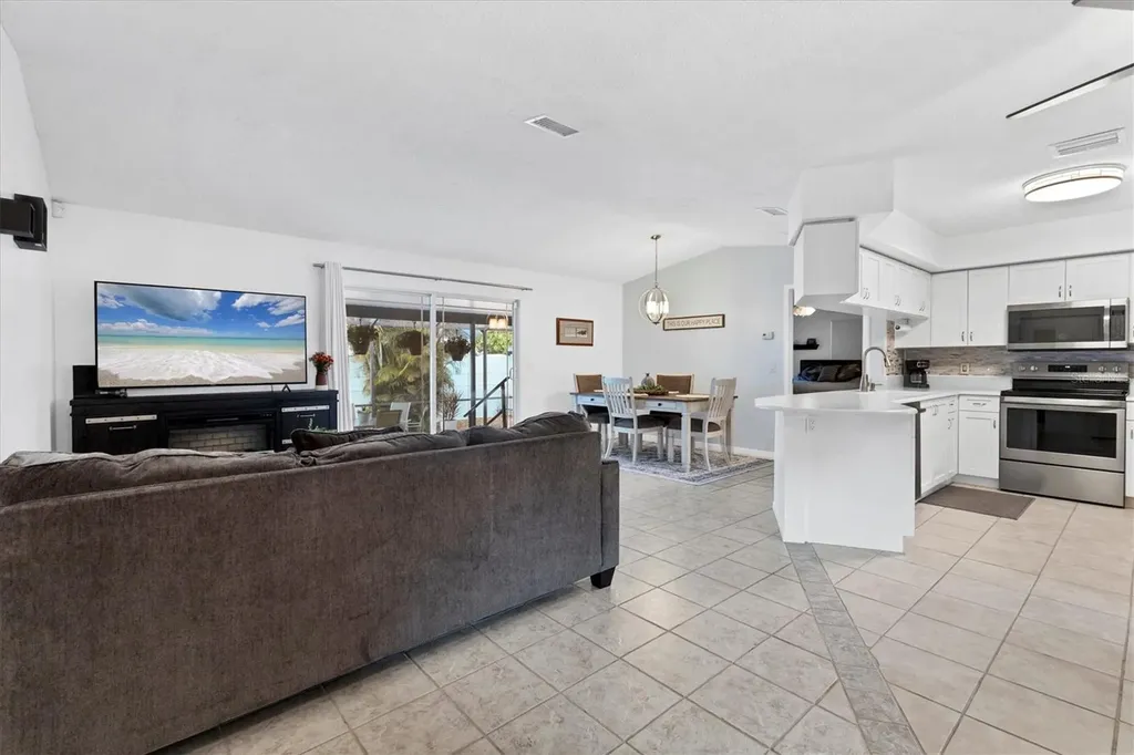 1275 42nd Street Sarasota FL 34234