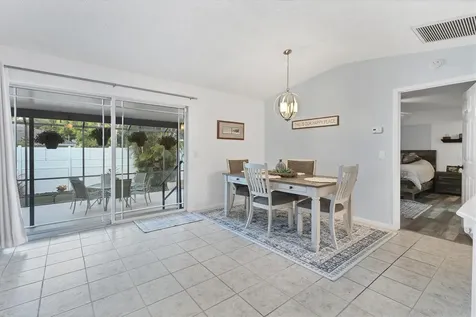 1275 42nd Street Sarasota FL 34234