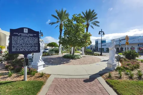 1275 42nd Street Sarasota FL 34234