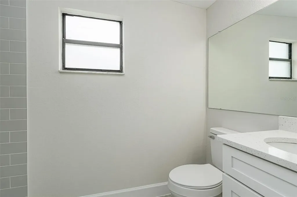 2405 Delrose Drive E Lakeland FL 33805
