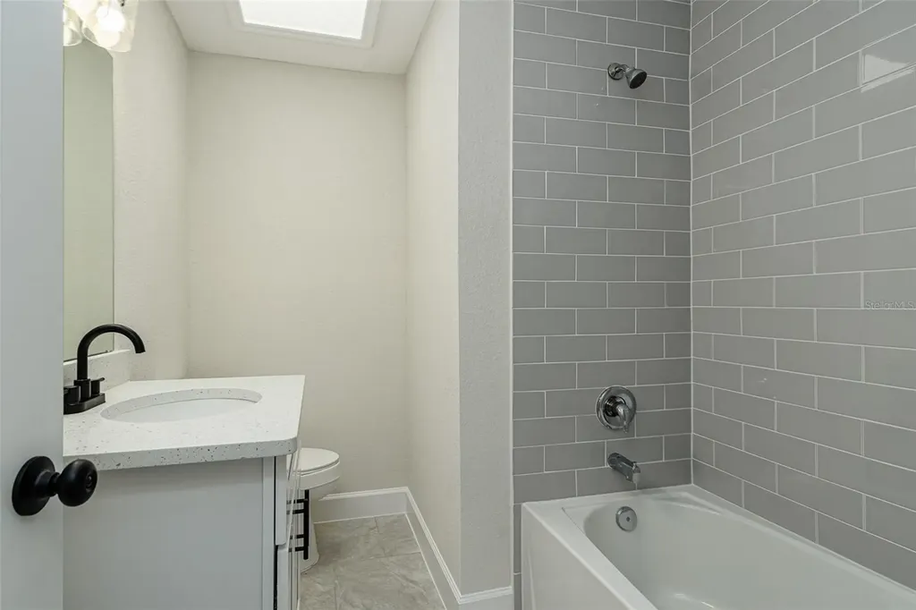 2405 Delrose Drive E Lakeland FL 33805