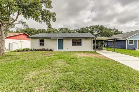 2405 Delrose Drive E Lakeland FL 33805