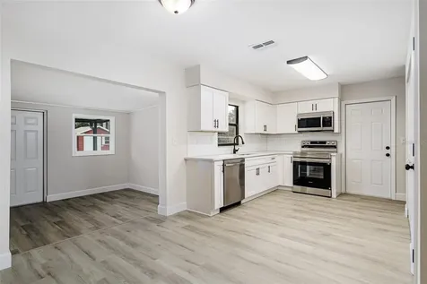2405 Delrose Drive E Lakeland FL 33805