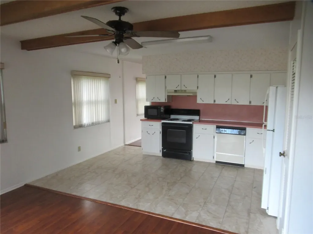 2286 Norwegian Clearwater FL 33763
