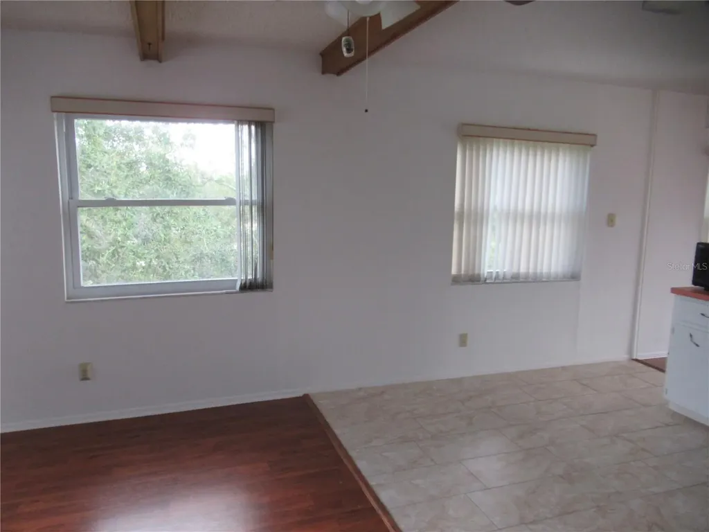 2286 Norwegian Clearwater FL 33763