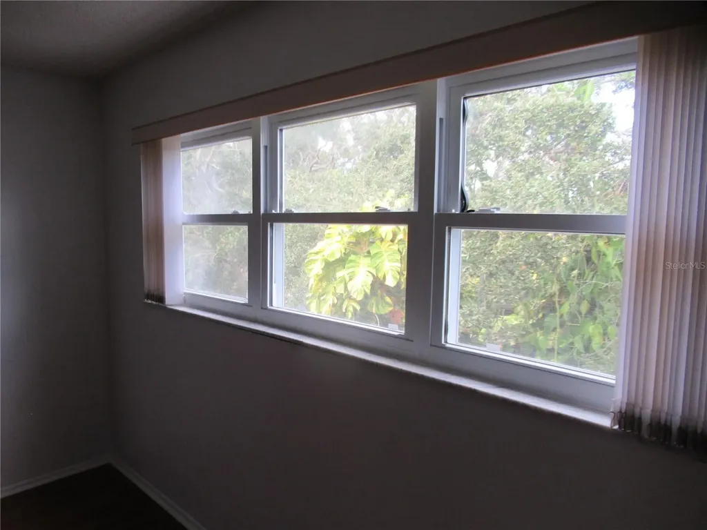 2286 Norwegian Clearwater FL 33763