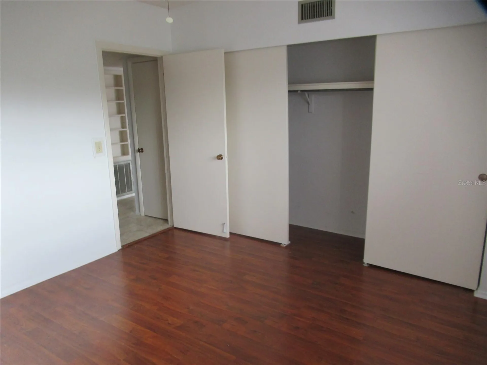 2286 Norwegian Clearwater FL 33763