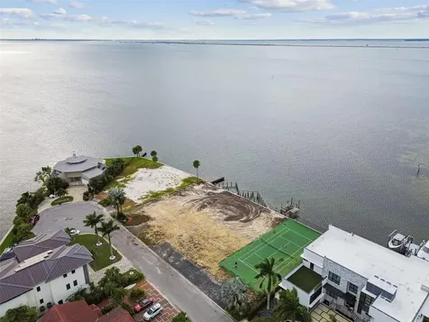 5031 W San Miguel Street Tampa FL 33629