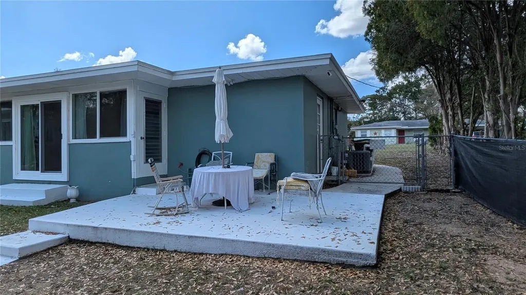 618 Bell Avenue Inverness FL 34452